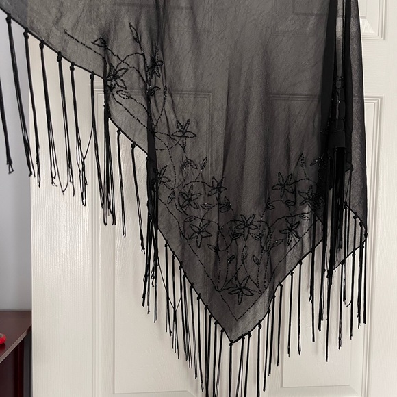 Women’s sheer wrap - Picture 6 of 6